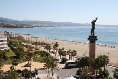 Marina Banus Apartment - Frontline Beach Penthouse - Holiday Rental Letting